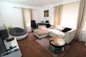 Lounge/Diner- click for photo gallery